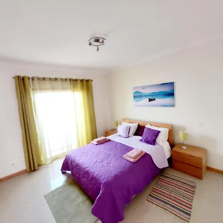Sea View Penthouse In * Албуфейра