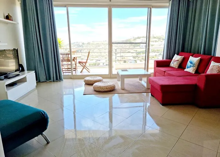 Sea View Penthouse In Apartment *