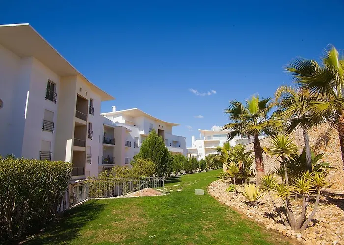 Sea View Penthouse In Apartment Albufeira