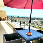 Appartement Sea View Penthouse In *